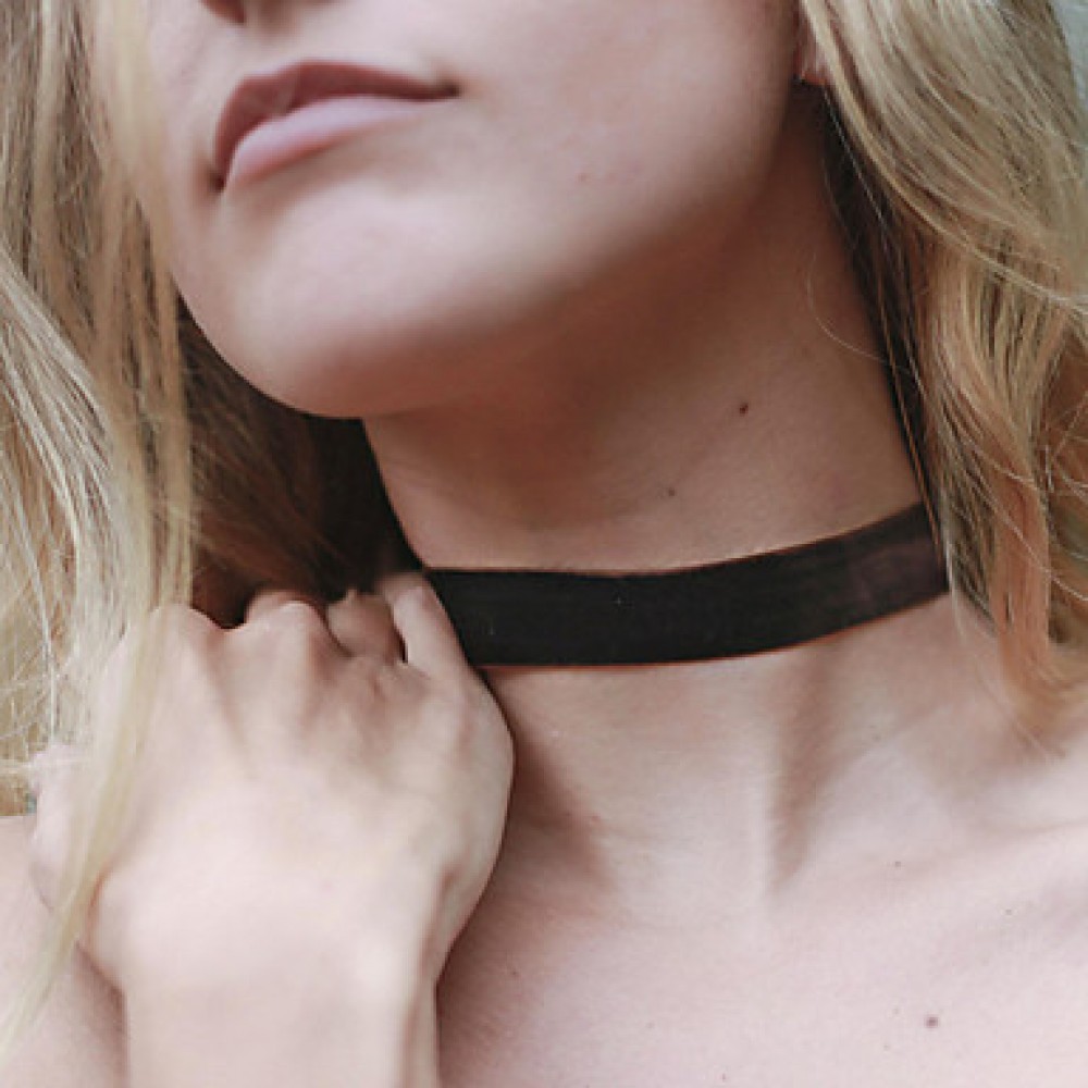 Women's Fashion Stylish Black Velvet Collar Vintage / Party / Work / Casual Fabric Choker