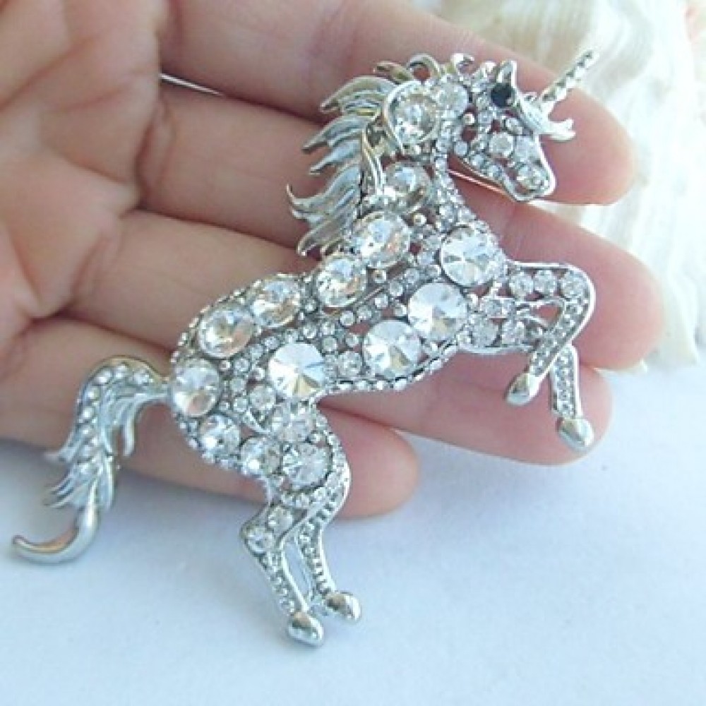 Women Accessories Silver-tone Clear Rhinestone Crystal Unicorn Horse Brooch Art Deco Crystal Scarf Brooch Women Jewelry