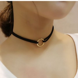 Necklace Choker Necklaces / Pendant Necklaces Jewelry Halloween / Party / Daily / Casual Fashion Alloy Gold 1pc Gift