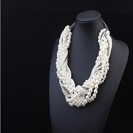 The new European and American classic multi layered White Pearl Necklace